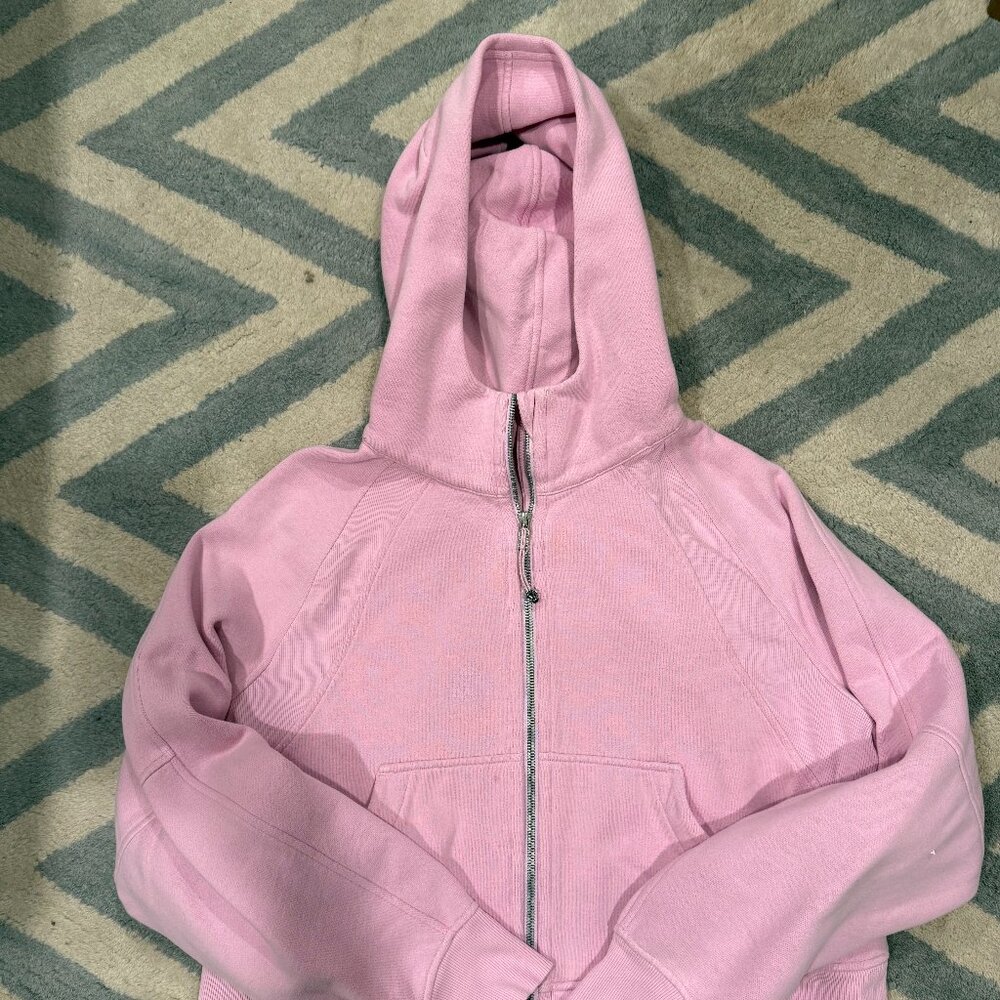 Lulu Lemon Sweatshirt